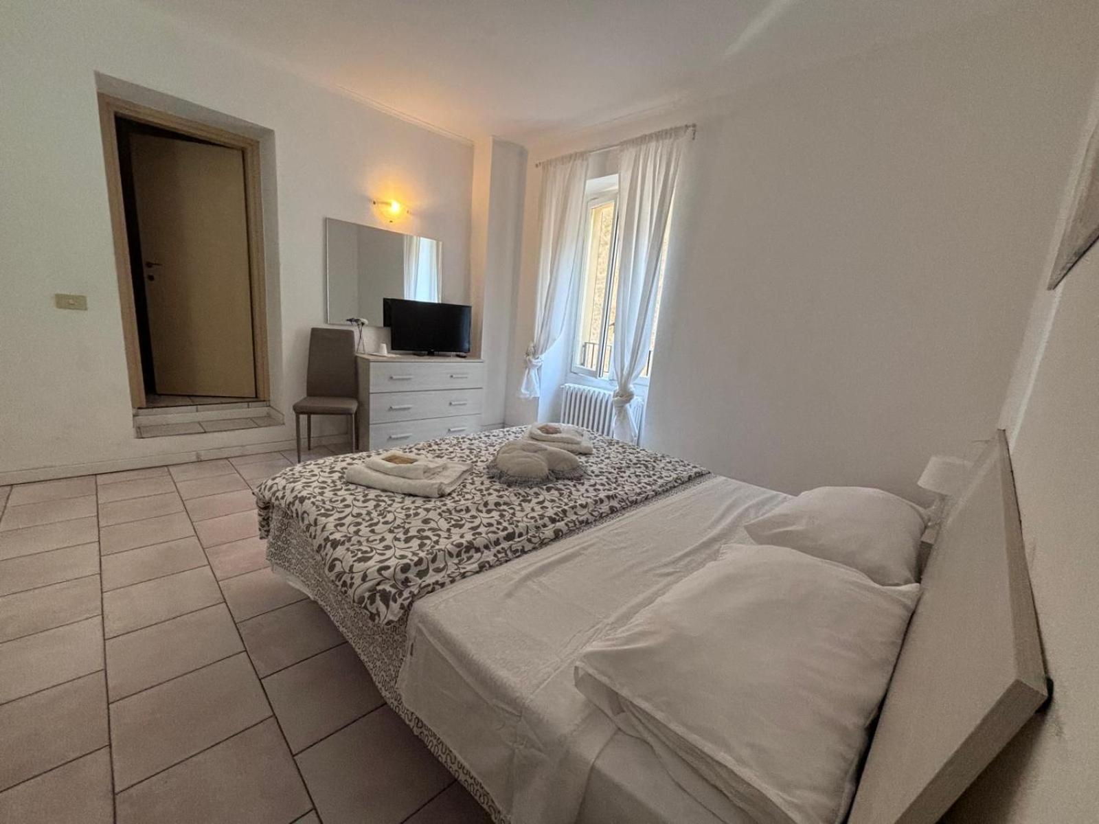 B&B E Residence Abbazia Di Piona Colico Quarto foto